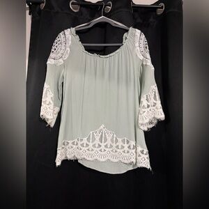 Blu Pepper Mint Green Lace Accent Blouse